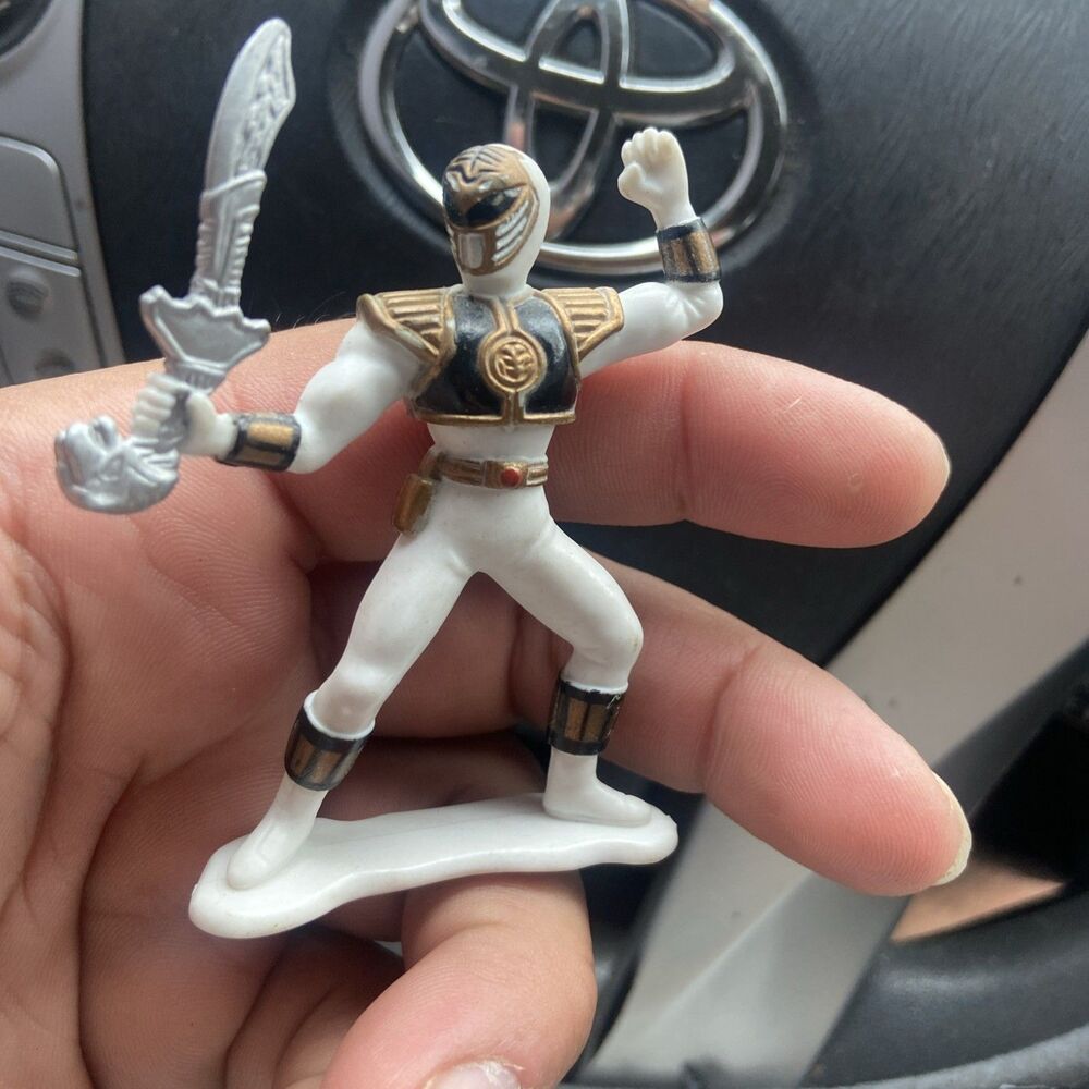 White Power Ranger Bandai Figure 1994 Retro Figure RARE - Picture 2 of 8